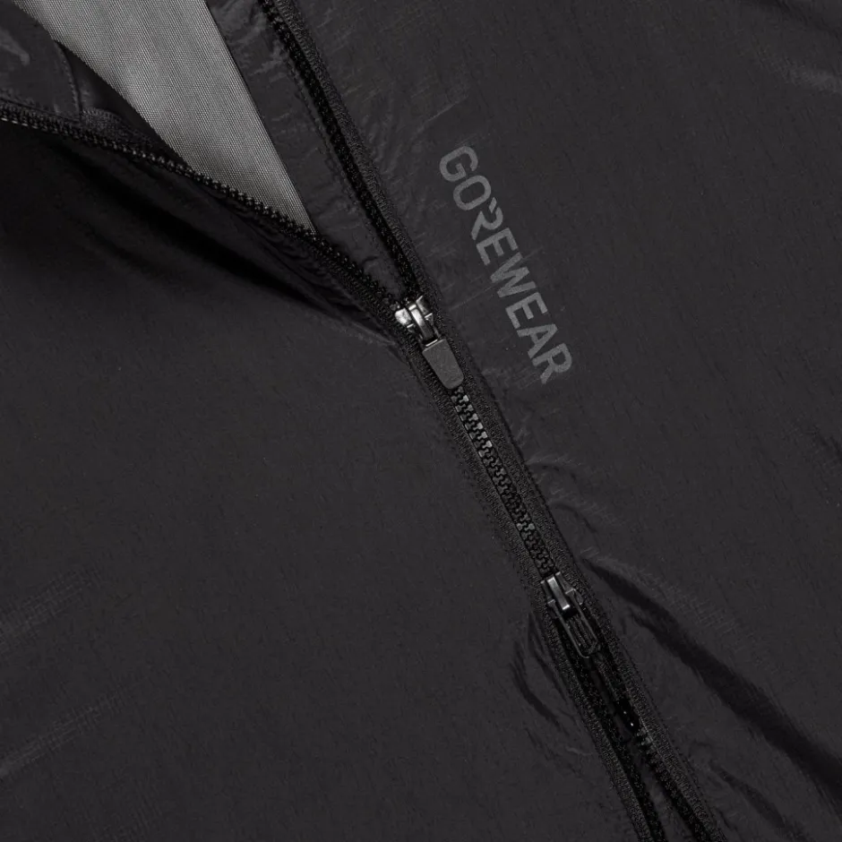 Vesten < GOREWEAR Ditance Windbreaker Vet Heren - back 9900