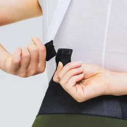 Bib Shorts|Wielrenbroeken < GOREWEAR Spinshift Cargo Fietsshort+ met Bretels Dames - zwart 9900