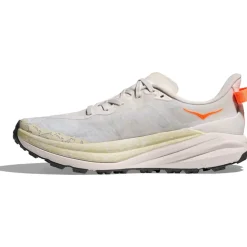 Hoka Speedgoat 6 Hardloopschoenen Heren - wit / neon tangerine
