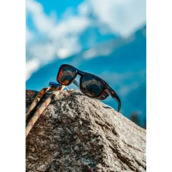 Alpine & Skibrillen < Julbo Shield Zonnebril - Black/Black - Blue Flash Reactive 2-4