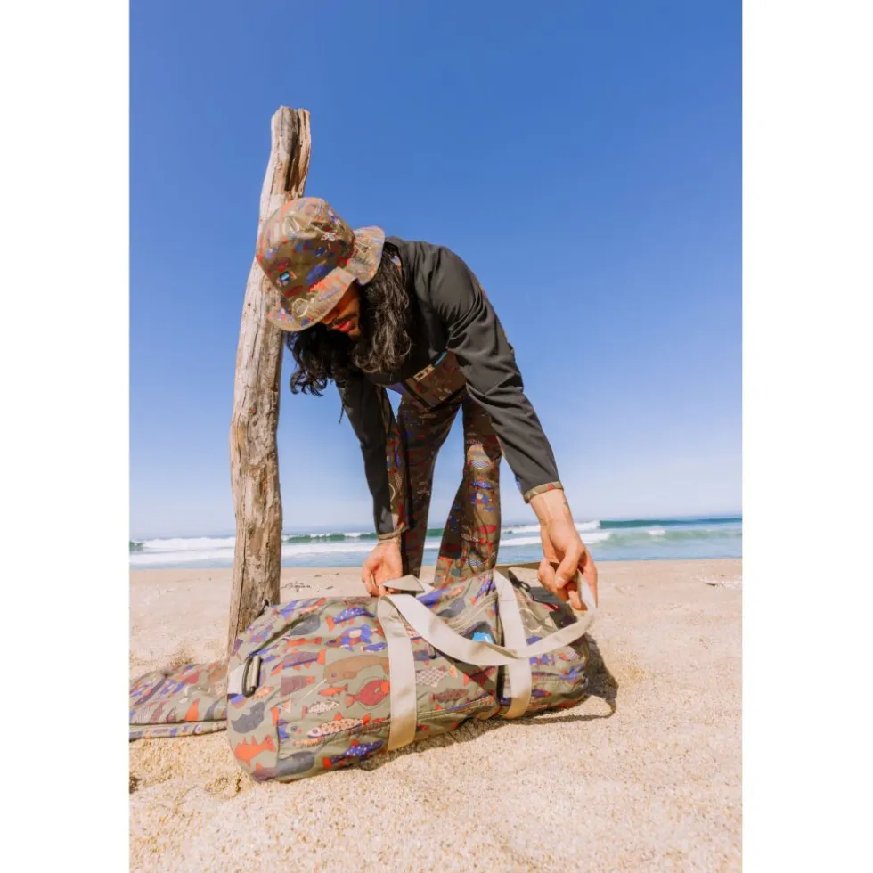 KAVU Tide Rip Reistas 46L - Zwart