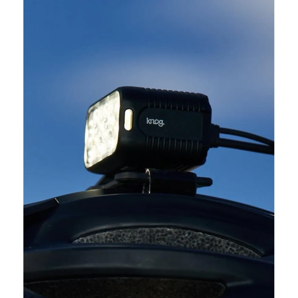 Knog Blinder X Action 2300 Fietslamp Vooraan + Powerbank 10.000mAh + Helmhouder - zwart