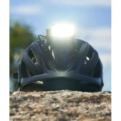 Knog Blinder X Action 2300 Fietslamp Vooraan + Powerbank 10.000mAh + Helmhouder - zwart