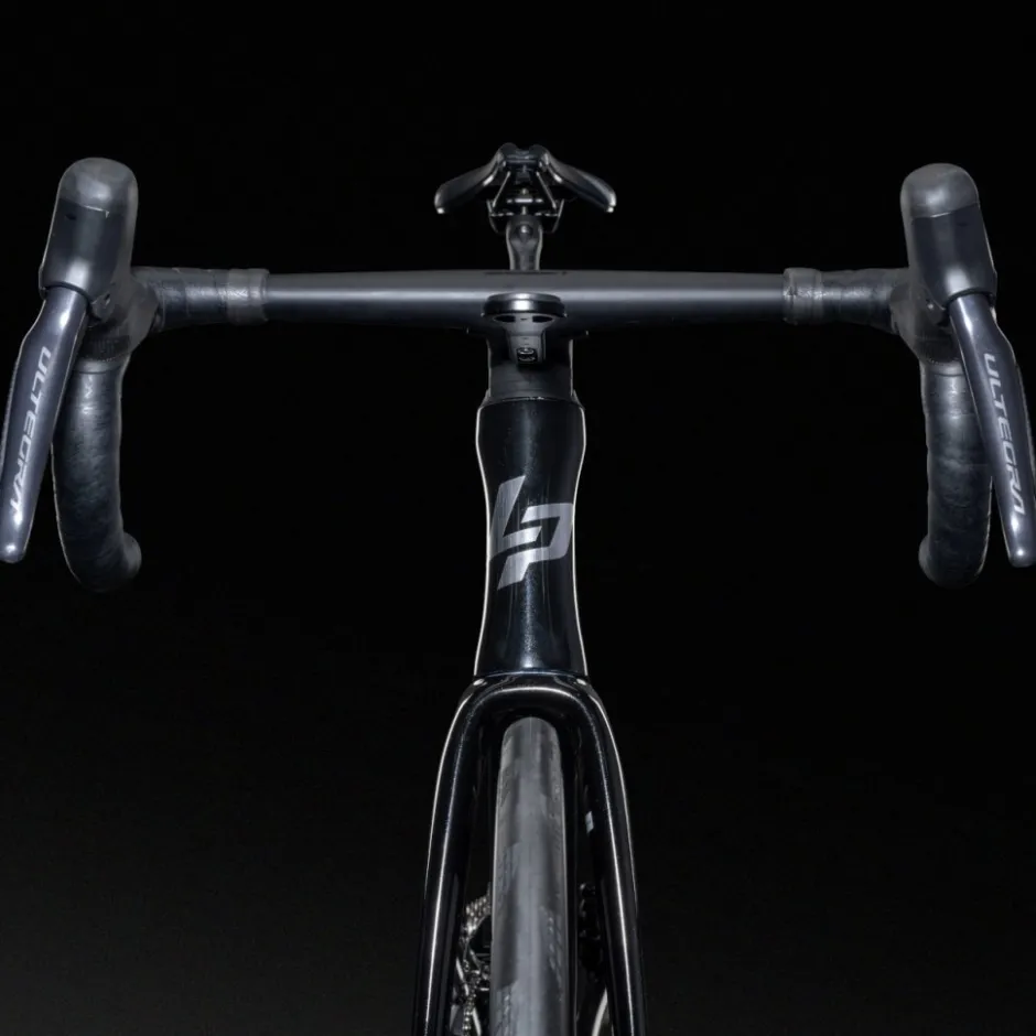 Aero Racefietsen < Lapierre XELIUS DRS 8.0 C2 - Carbon Racefiets - 2025 - zwart