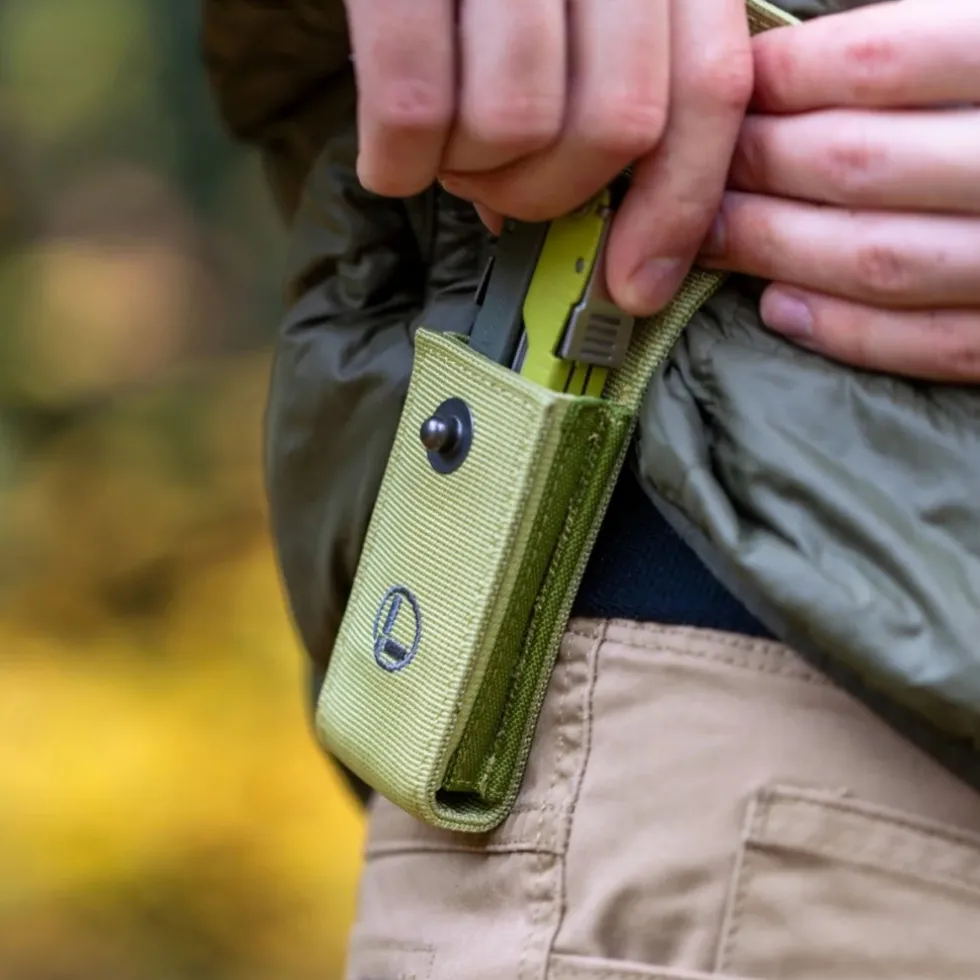 Leatherman Rebar Multitool - Heathered Cranberry