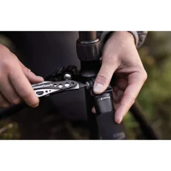 Messen & Werktuigen < Leatherman Skeletool CX Multitool - Nightschade