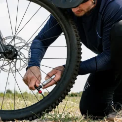 Co² Pompen < Lezyne CLIK Drive CO2 Patroonpomp - zwart
