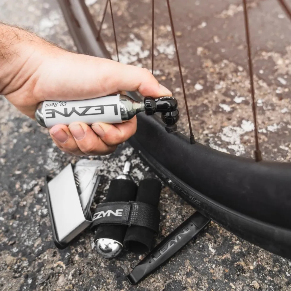 Lezyne CNC Pocket Drive - Small Pump incl. Lever Kit & CO2 Cartridge - black