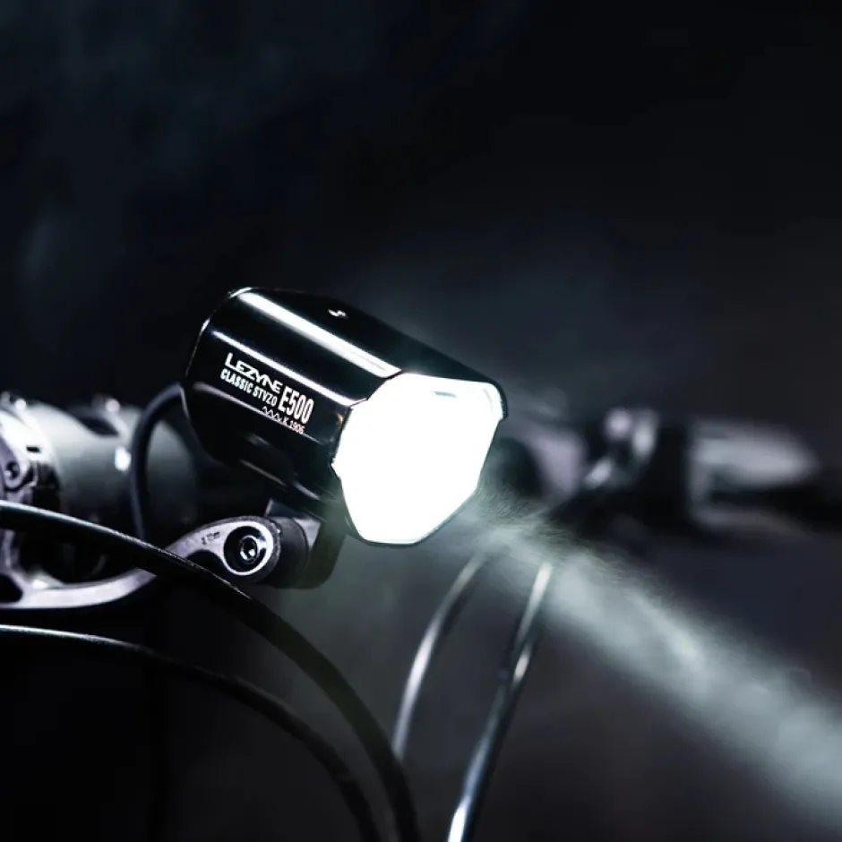 Verlichting Accessoires < Lezyne E-Bike Forward Center Mount - black