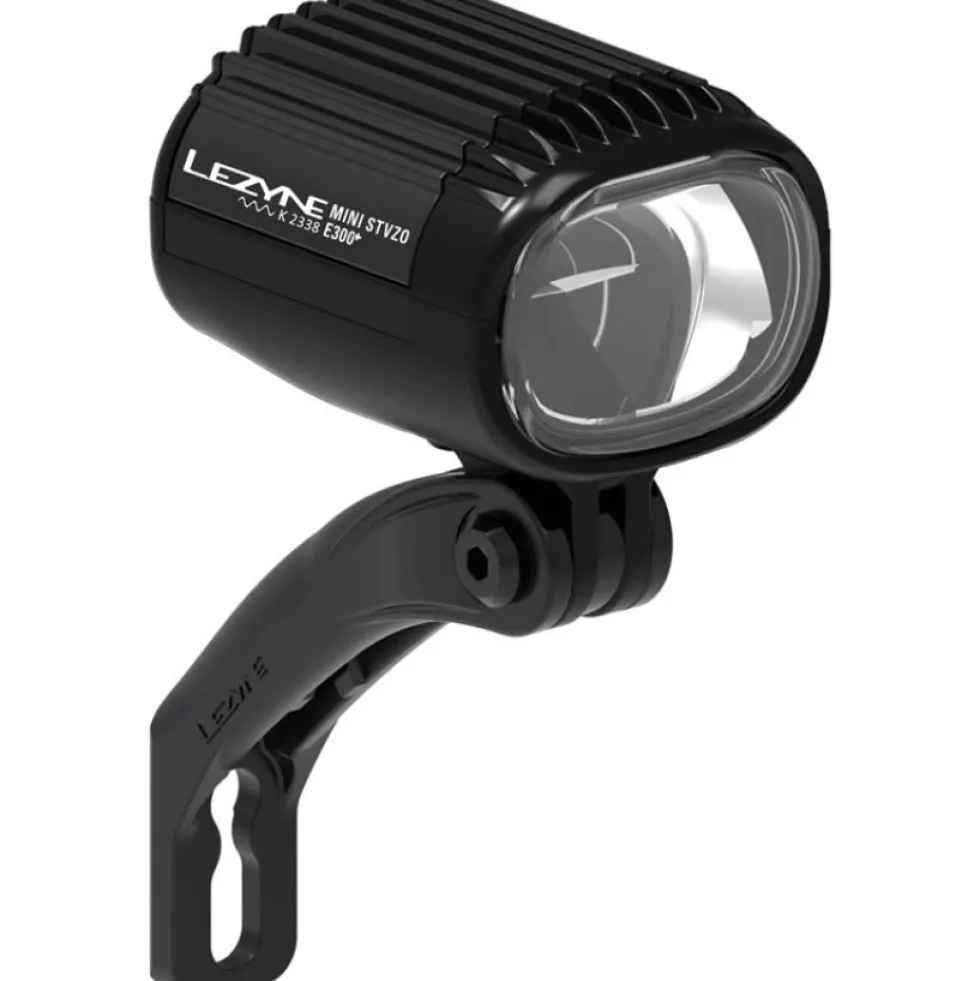 Lezyne Mini E300+ StVZO E-Bike Fietslamp Vooraan - zwart