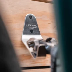 Lezyne Pedal Hook Muurbeugel - silver