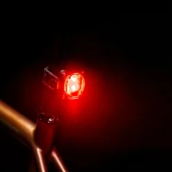 Verlichting|Achterlampen < Lezyne Zecto Drive 200+ Fietslamp Achteraan - zwart