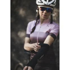Löffler Elastic Armwarmers - zwart 990