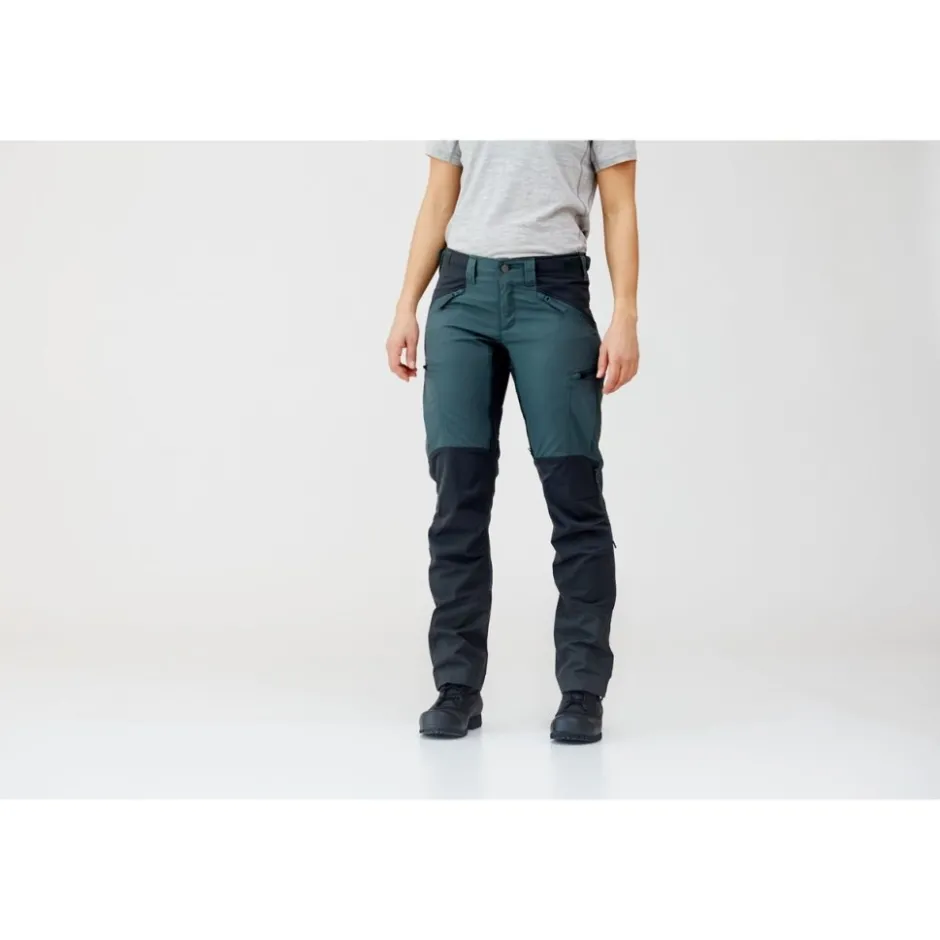 Broeken & Rokken < Lundhags Makke Wandelbroek Dames - Regular - Forest Green 604