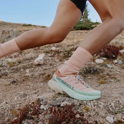 Merrell Agility Peak 5 Trail Running Schoenen Dames - chalk/basalt