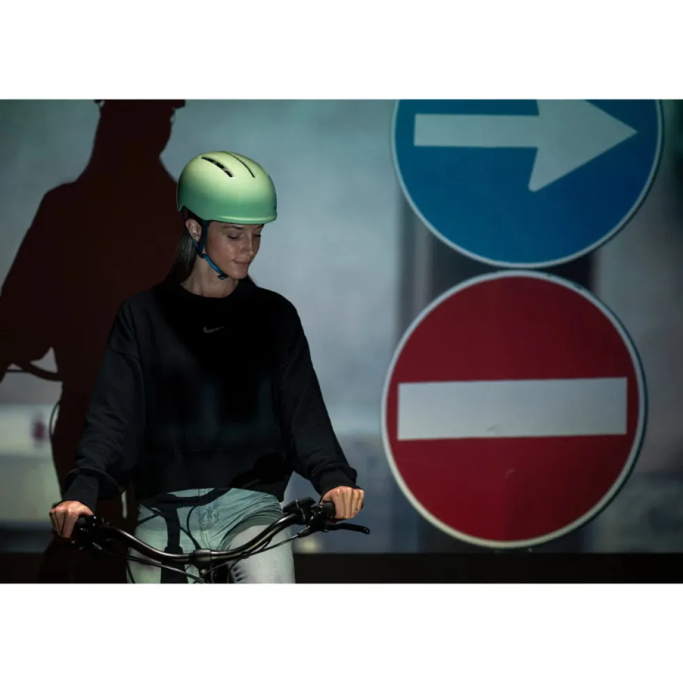 MET Vibe Fietshelm - White Glossy