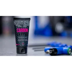 Muc-Off Carbon Gripper 75g