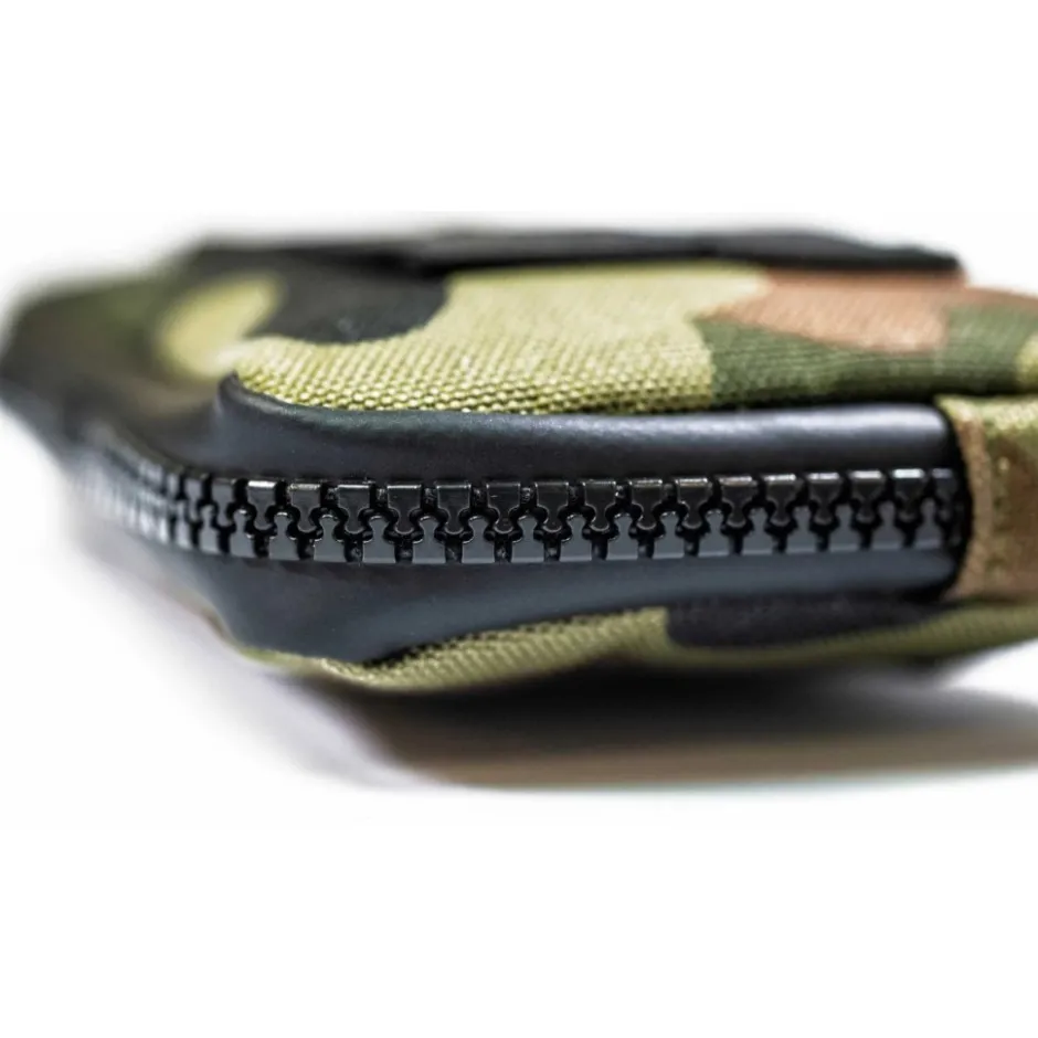 Overige Tassen & Etuis|Overige Tassen En Etuis < Muc-Off Essentials Case - Accessoires Tas - 0.3L - camo/black