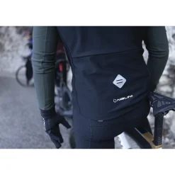 Racefietsjacks|Winterjassen < Nalini HP Ebossed Fietsjas Heren - black/forest green 4450