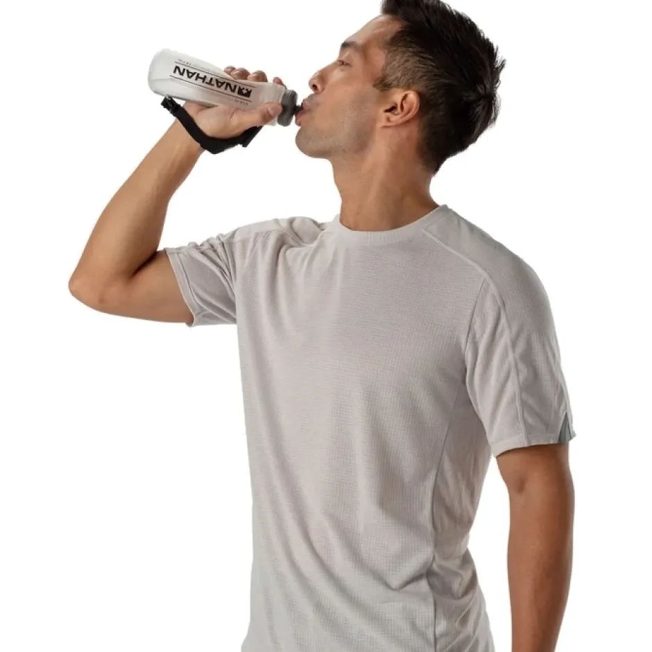 Bidons < Nathan Sports ExoShot Lite 14oz/414ml Handheld Bottle - black / reflective silver