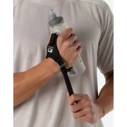 Bidons < Nathan Sports ExoShot Lite 14oz/414ml Handheld Bottle - black / reflective silver