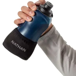 Nathan Sports Quick Squeeze Lite Handheld drinkfles 532ml - black/marine blue