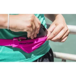 Tassen < Nathan Sports Mirage Pak Adjustable Running Belt - Black