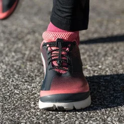 Nathan Sports Run Laces Reflective - pink