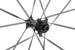 Wielen En Wielsets < Newmen Streem Allround VONOA Wielset - 28" | Carbon | Clincher | Centerlock - 12x100mm | 12x142mm - Shimano HG
