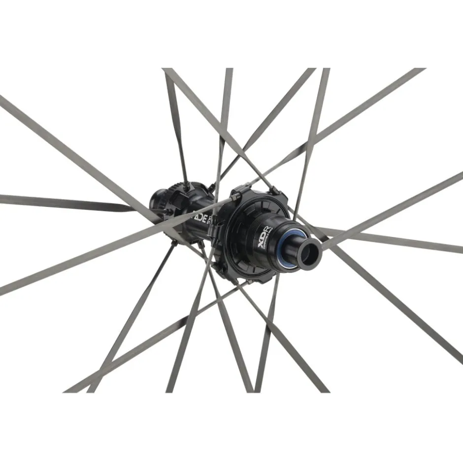 Wielen < Newmen Streem S.66 VONOA Achterwiel - 28" | Carbon | Clincher | Centerlock - 12x142mm - XDR