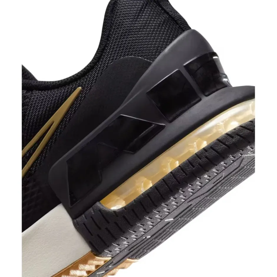 Fitness Schoenen|Schoenen < Nike Air Max Alpha Trainer 6 Fitness-Schoenen Heren - black/sail/gum light brown/parachute beige FQ1833-012