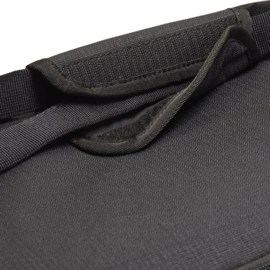 Reistassen & Sporttassen|Reistassen & Sporttassen < Nike Brasilia 9.5 Duffeltas 60L (Klein) - zwart/zwart/wit DH7710-010