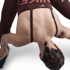 Nike Pro Indy Plunge Sportbeha met medium ondersteuning Dames - burgundy crush/canyon rust/white HF7324-652
