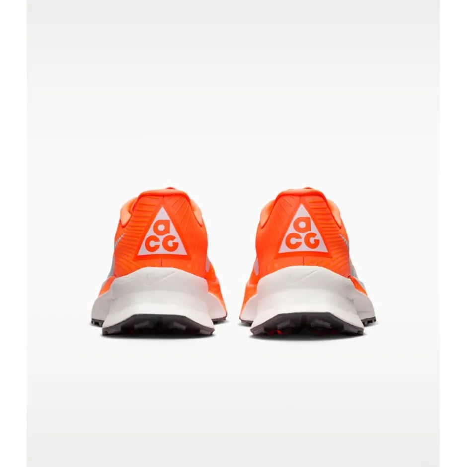 Schoenen|Trailrunning Schoenen < Nike ACG Ultrafly Trail running schoenen voor heren - hyper crimson/total orange/white HF5668-801