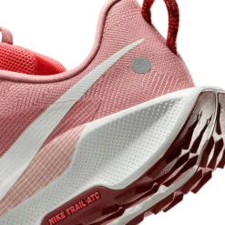 Hardloopschoenen Dames|Schoenen < Nike Pegasus 5 Trailrunning Schoenen Dames - red stardust/mars stone-sail-lilac ice DV3865-601