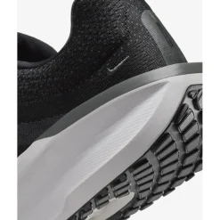 Hardloopschoenen Voor Op De Weg|Hardloopschoenen Heren < Nike Winflo 11 Hardloopschoenen Heren - black/anthracite/cool grey/white FJ9509-001