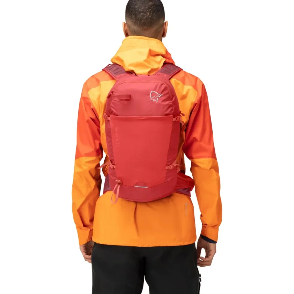 Norrona femund econyl70 20L Rugzak - Paprika Red