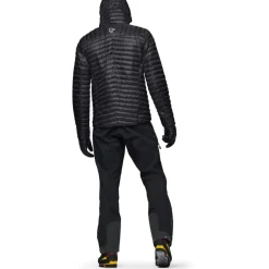 Norrona trollveggen down800 Super Light Donsjas met Capuchon Heren - Caviar Black