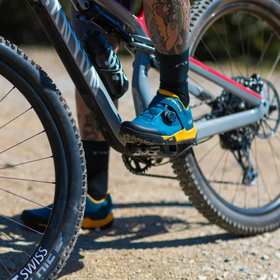 Mtb-Schoenen|Mtb-Schoenen < Northwave Overland Plus MTB Schoenen - zwart 10