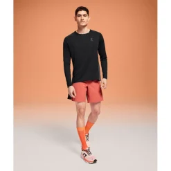 T-Shirts En Tops|T-Shirts & Tops < On Running On Performance Long-T Shirt met Lange Mouwen Heren - Black | Eclipse