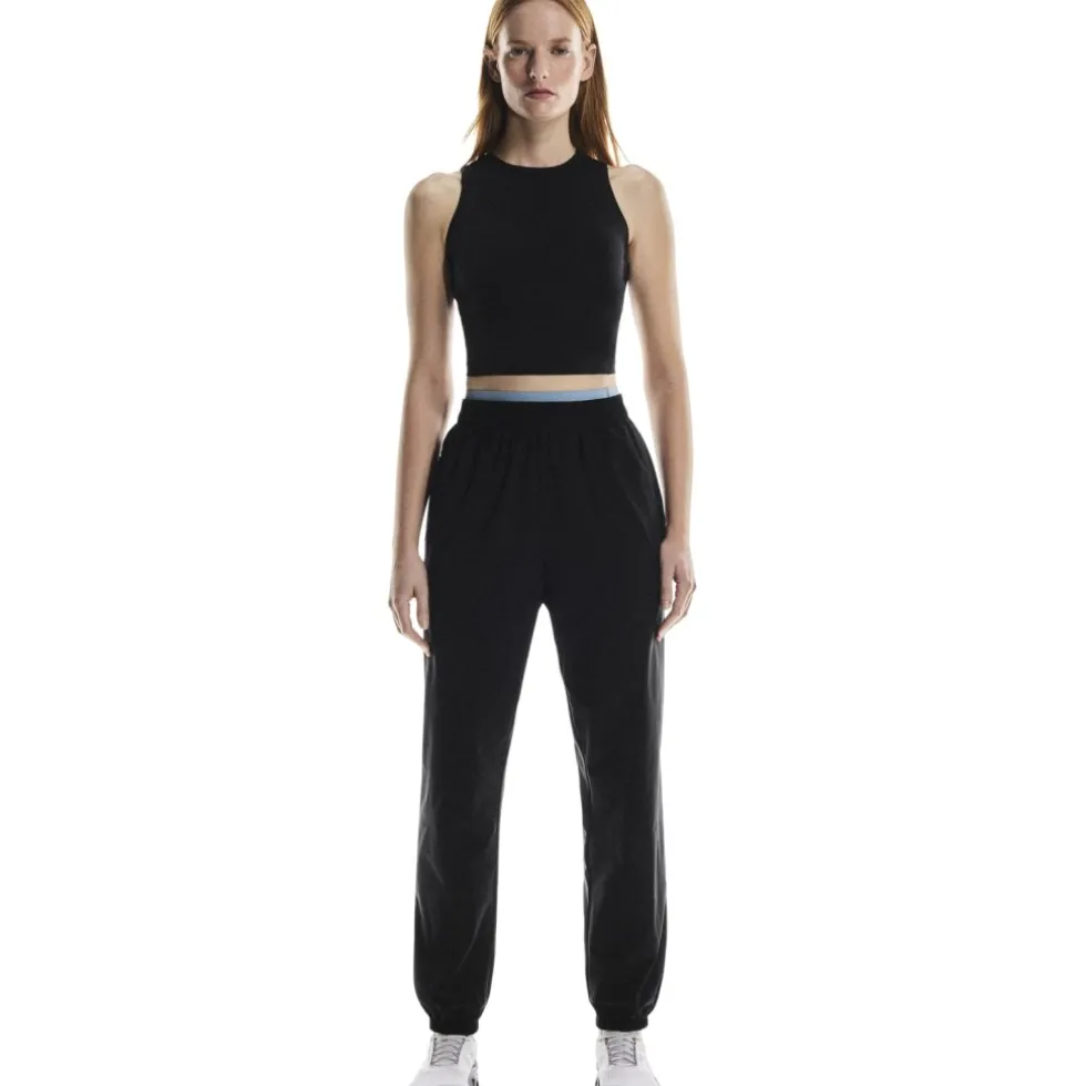 On Studio Crop Fitness top dames - Zwart