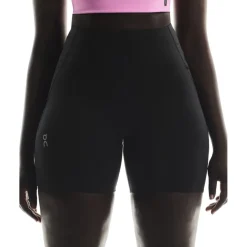 On Train Tight Dames Shorts - Zwart