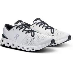 On Cloud X 4 Dames Fitness-Schoenen - Ivory & Black