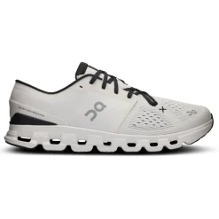 Fitness Schoenen|Schoenen < On Running On Cloud X 4 Fitness-Schoenen Heren - Ivory | Black