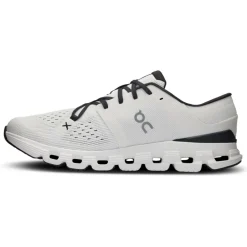Fitness Schoenen|Schoenen < On Running On Cloud X 4 Fitness-Schoenen Heren - Ivory | Black
