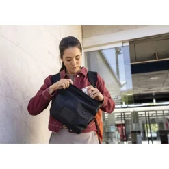 Overige Tassen & Etuis|Overige Tassen En Etuis < ORTLIEB Metrosphere Schoudertas - 3L - black embossed
