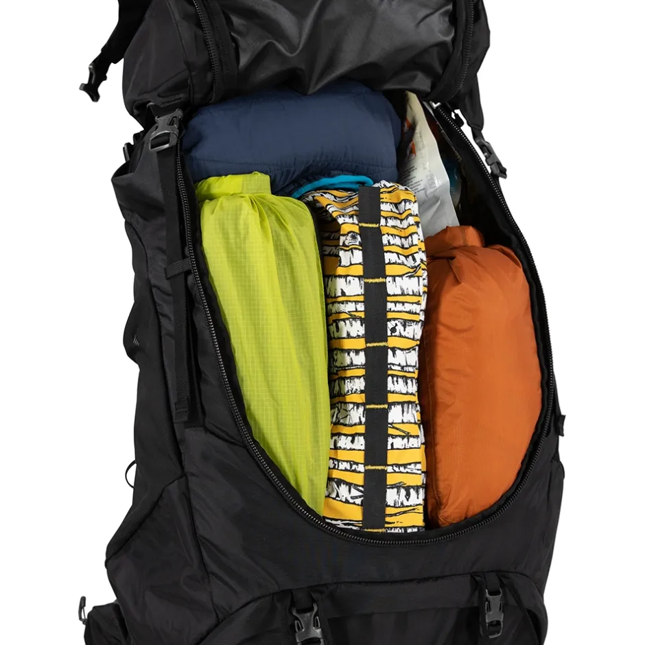 Rugzakken & Drinksystemen < Osprey Kestrel 68 Rugzak - S/M - Zwart