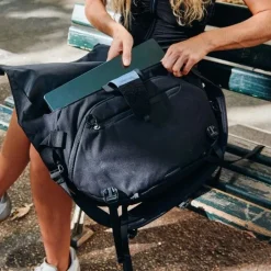 Messenger Bags En Schoudertassen < Osprey Metron 18 Messenger Bag - Black/Anchor Blue