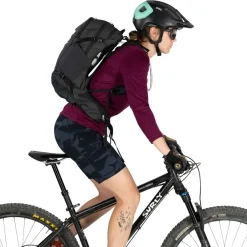 Drinkrugzakken < Osprey Syncro 20 Fietsrugzak - Raven Black