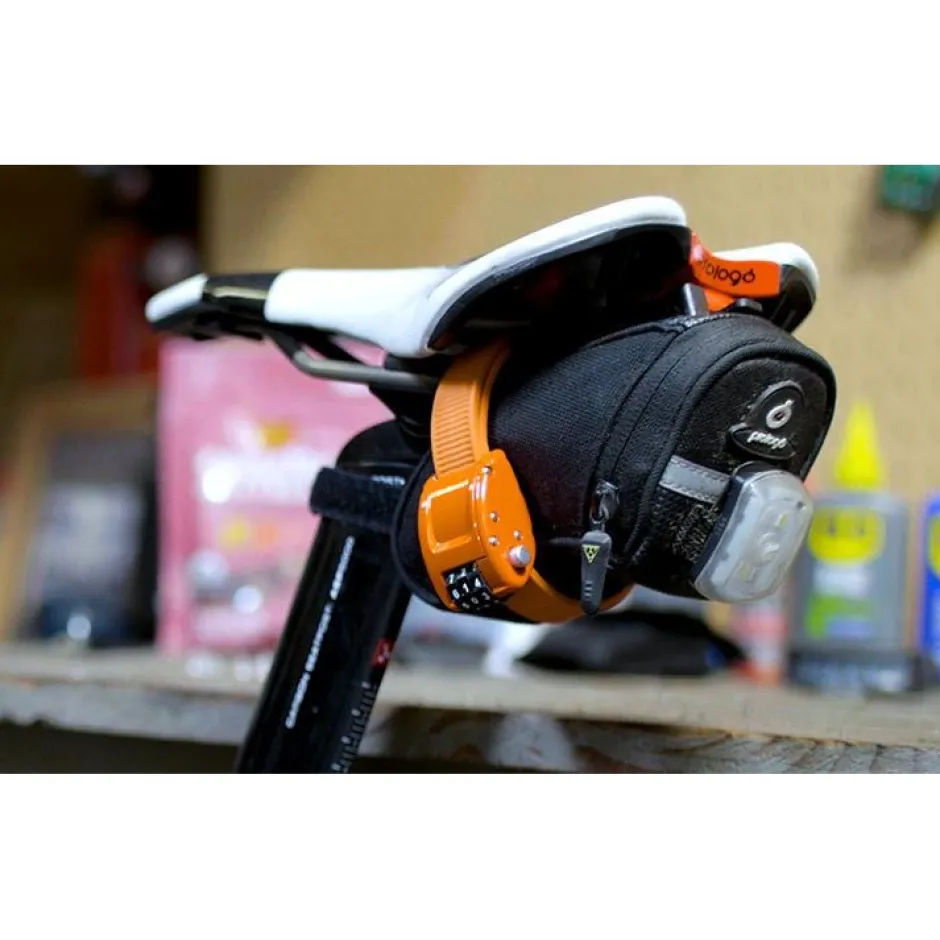 Kabelsloten|Cijfersloten < OTTO DesignWorks OTTOLOCK 152cm Cinch Fietsslot - Orange